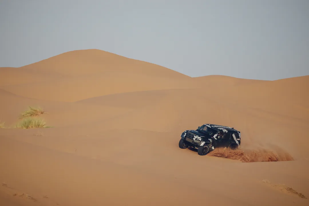 55ff6b53-0150-4d96-8dd3-f58549989e07-DEFENDER_RALLY_MOROCCO_TEST_005.jpg